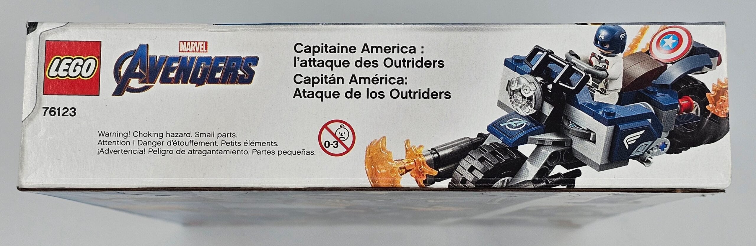 LEGO 76123 - Marvel Super Heroes Captain America: Outriders Attack image 4