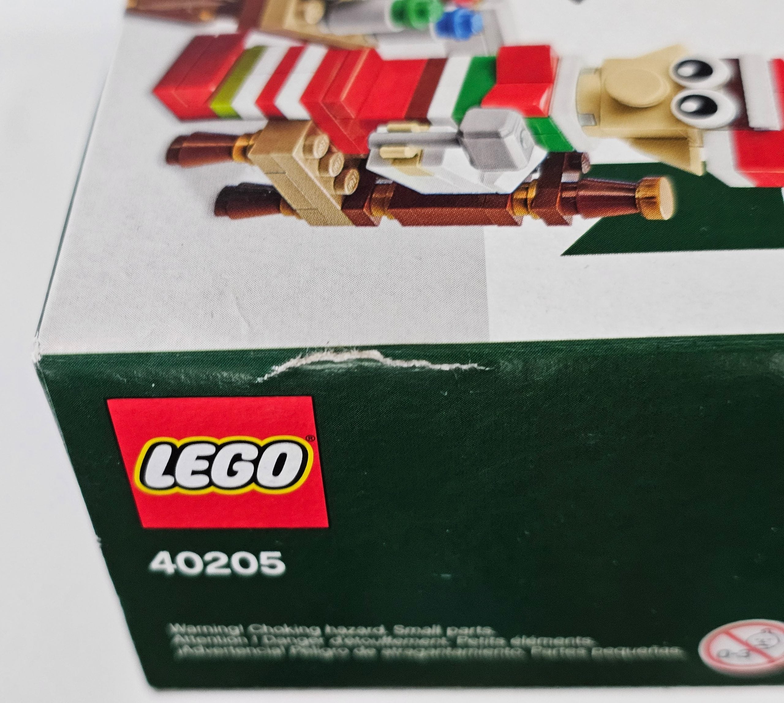LEGO 40205 - Little Elf Helpers image 6