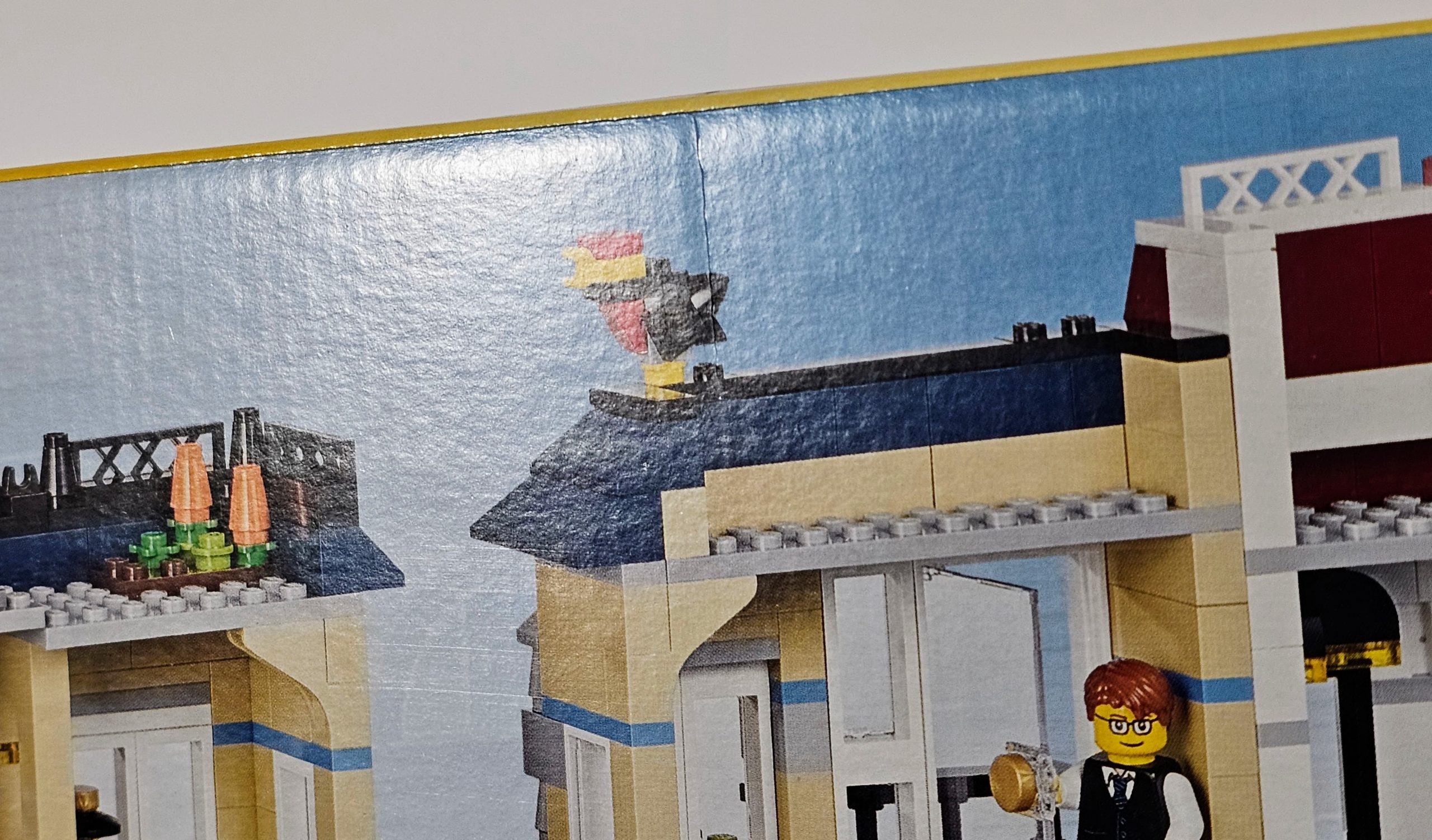 Creator LEGO 31026 – Creator Bike Shop & Cafe LEGO 31026 - Creator Bike Shop & Cafe - Image 7