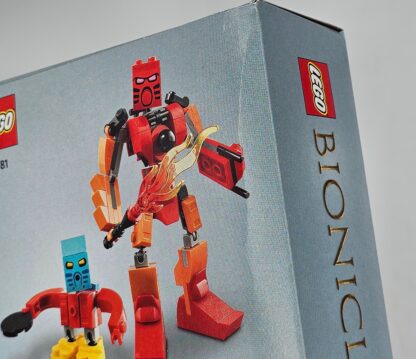 LEGO 40581 - Bionicle Tahu and Takua - Image 7