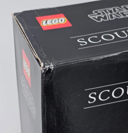 LEGO 75305 - Star Wars Scout Trooper Helmet - Image 8
