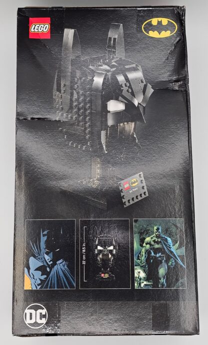 LEGO 76182 - DC Comics Super Heroes Batman Cowl *Box Damage - Image 2