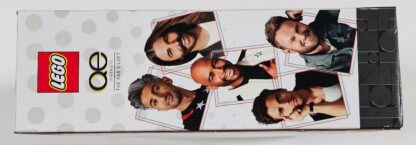 LEGO 10291 - Icons Queer Eye – The Fab 5 Loft - Image 5