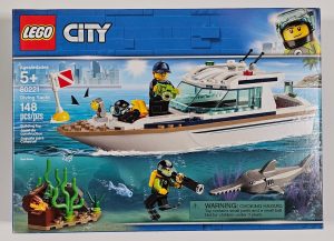 City LEGO 60221 – City Diving Yacht LEGO 60221 - City Diving Yacht