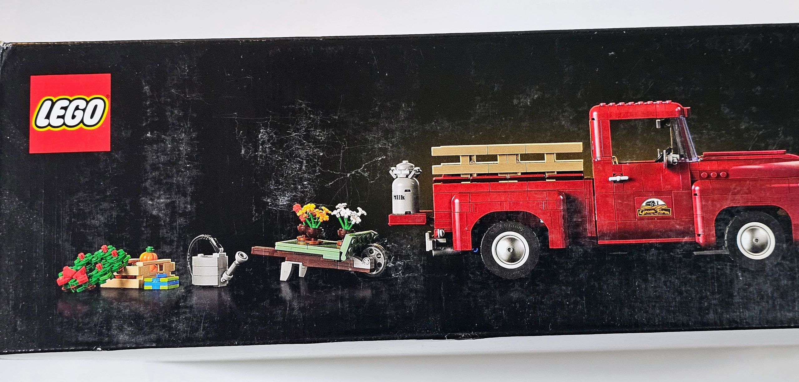 Icons LEGO 10290 – Icons Pickup Truck LEGO 10290 - Icons Pickup Truck - Image 8