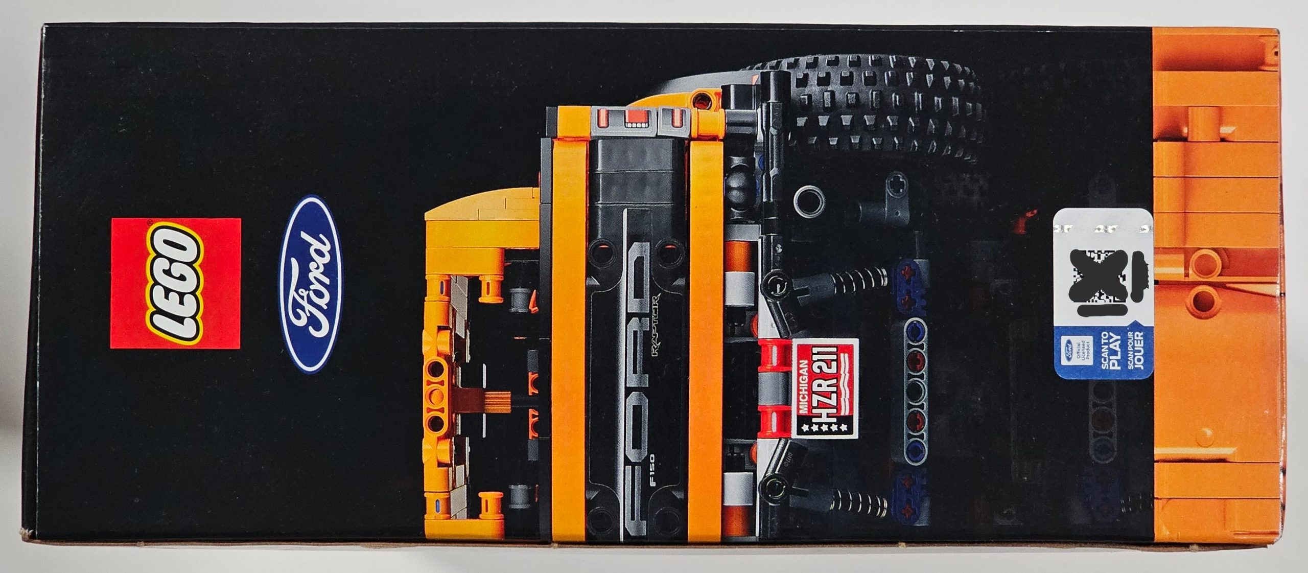 Technic LEGO 42126 – Technic Ford F-150 Raptor LEGO 42126 - Technic Ford F-150 Raptor - Image 5