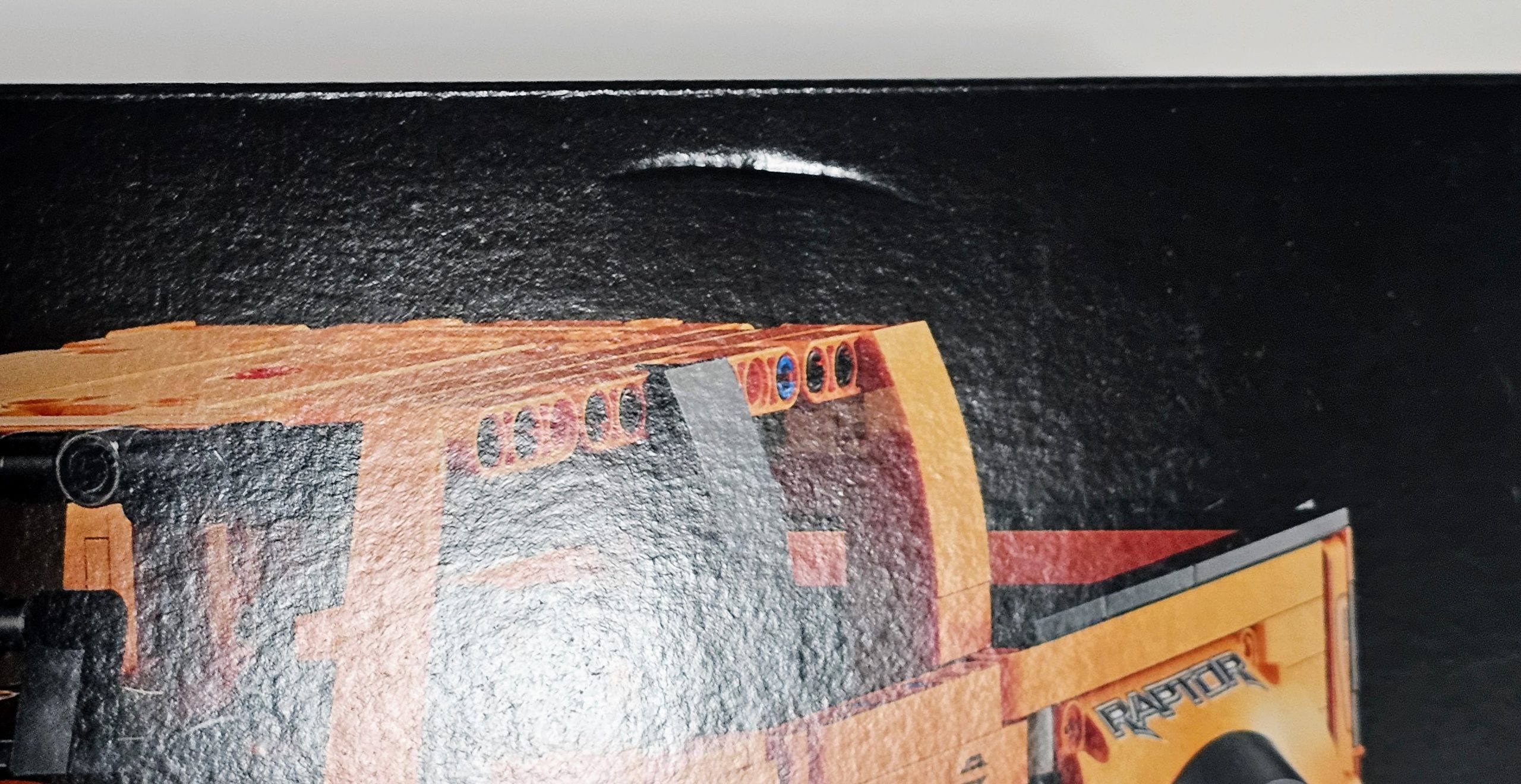 Technic LEGO 42126 – Technic Ford F-150 Raptor LEGO 42126 - Technic Ford F-150 Raptor - Image 7